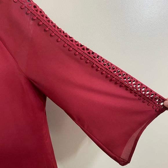 NWOT Zac & Rachel || Woman’s burgundy long-sleeved blouse size Petite Large - Picture 6 of 10